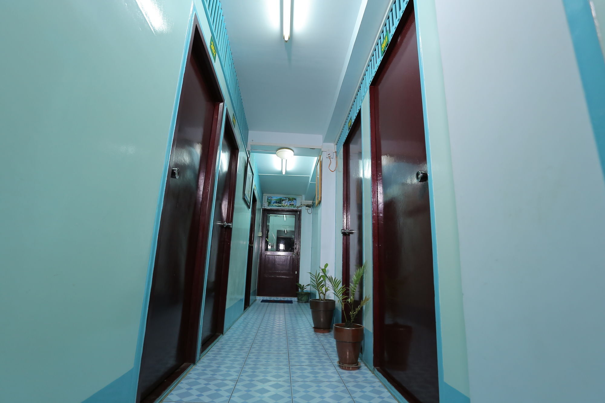 Chan Myae Thar Guest House Yangon Exterior foto