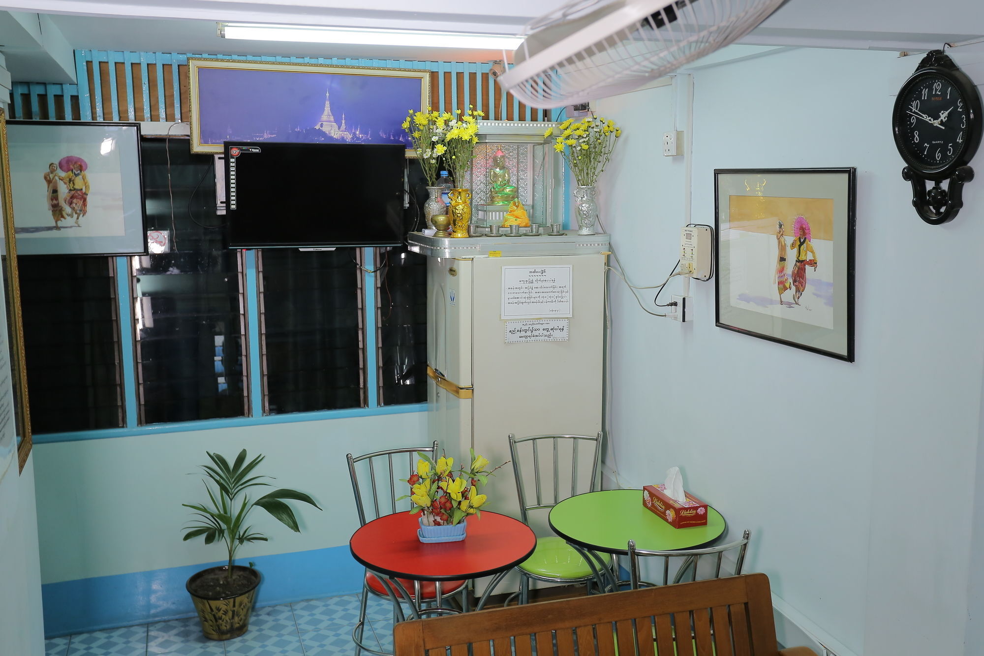 Chan Myae Thar Guest House Yangon Exterior foto